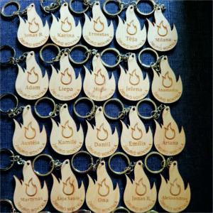 Raktų pakabukas Liepsnelė